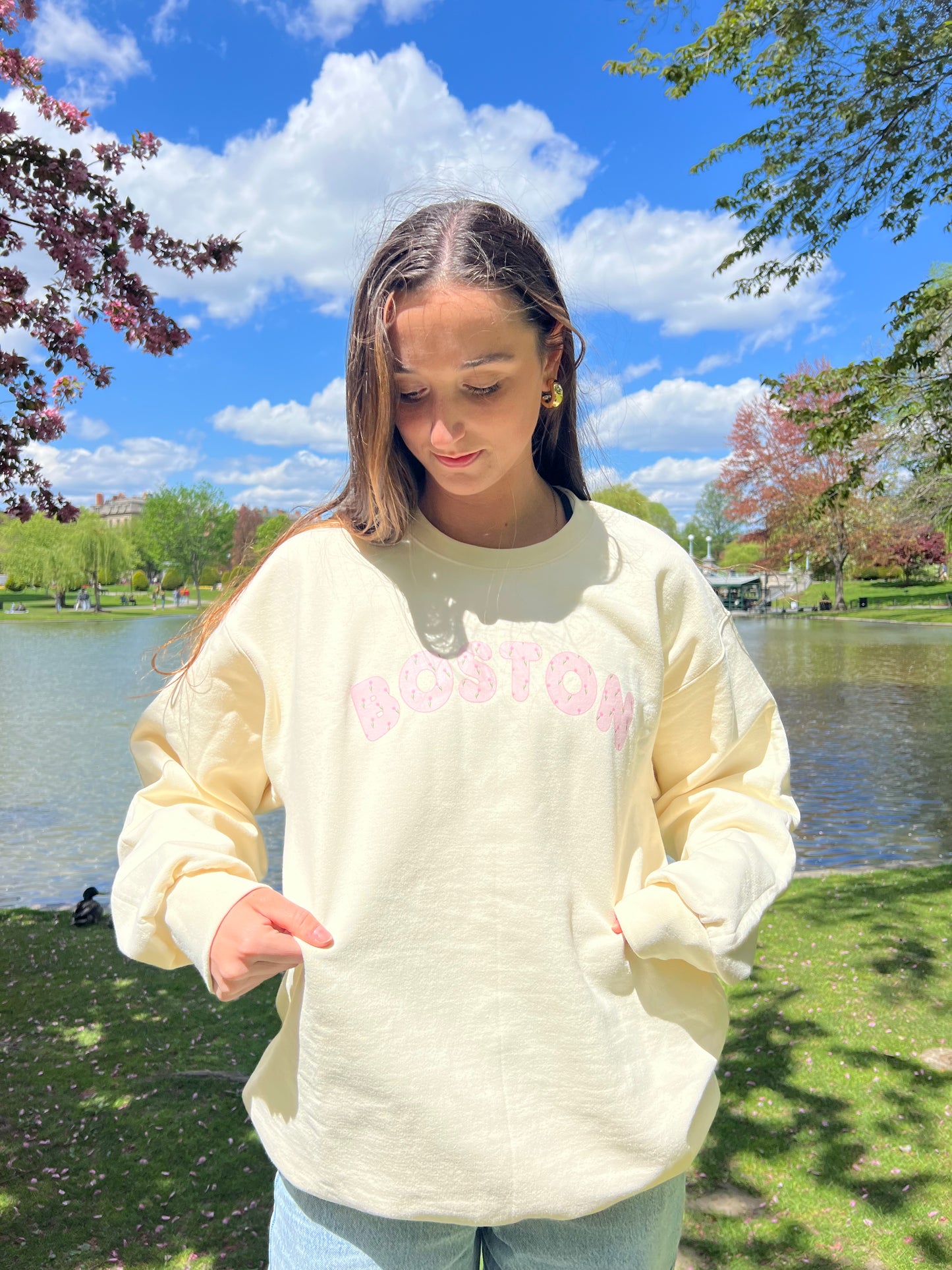 Boston Tulip Crewneck
